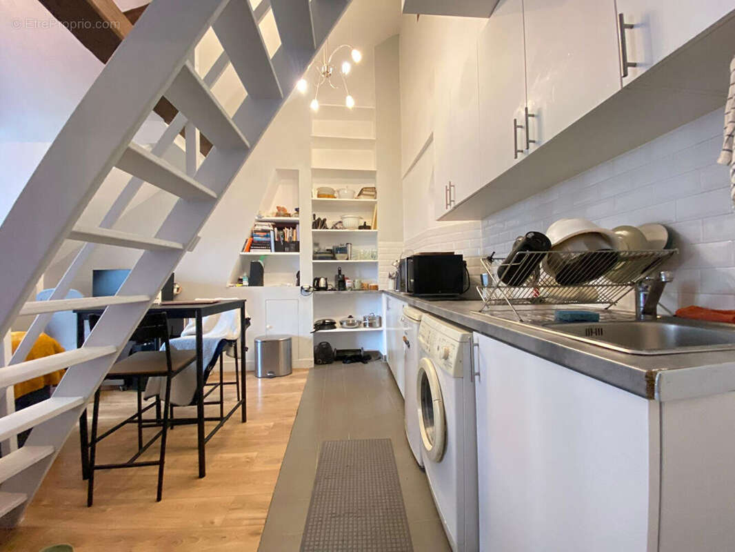 Appartement à PARIS-19E