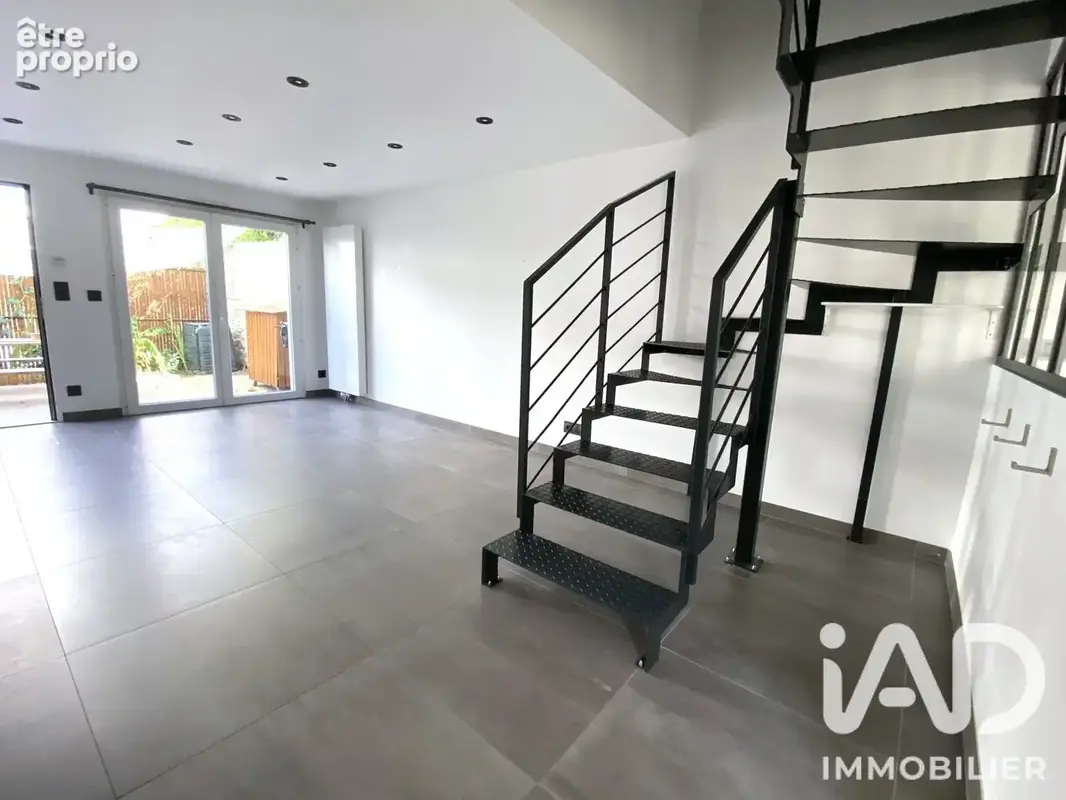 Photo 1 - Maison à TOURS