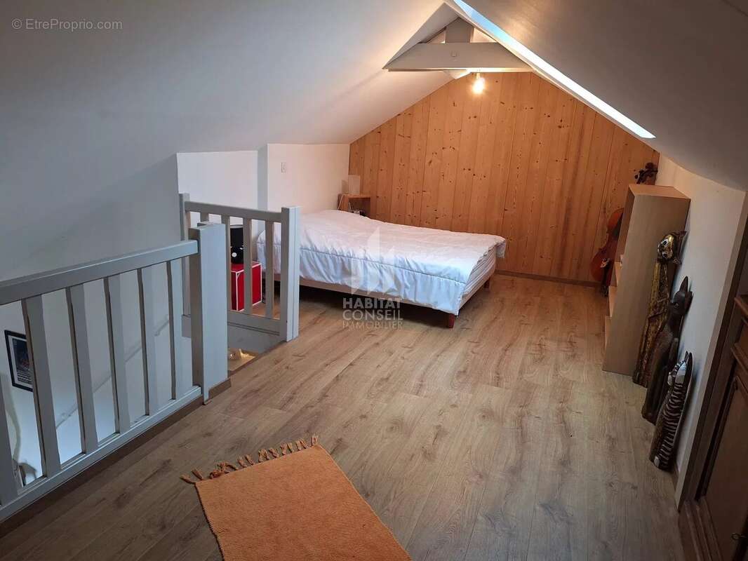 Appartement à FONTAINE