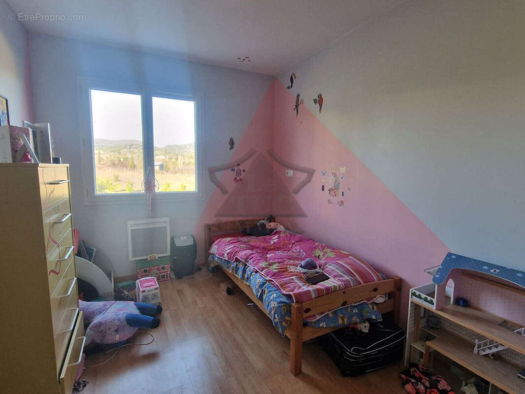 Maison à LES MAGES