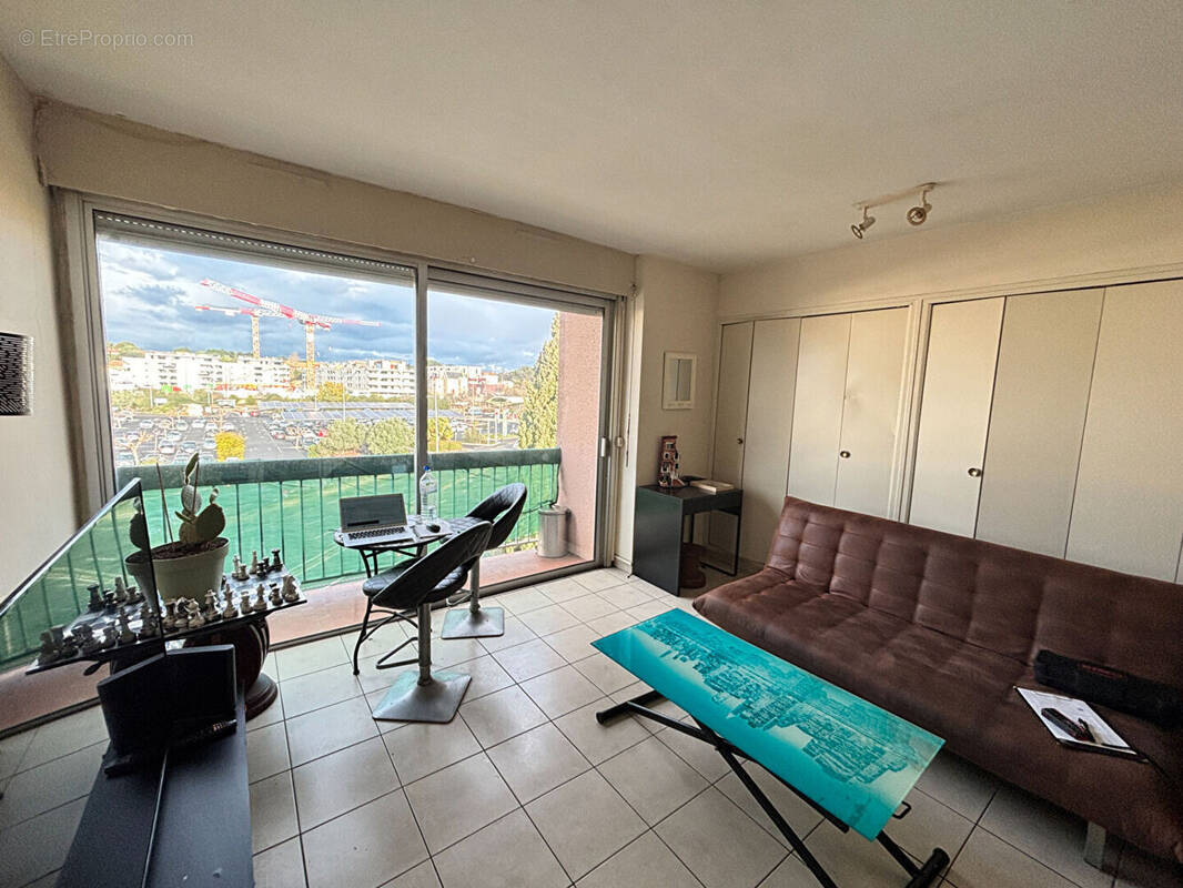 Appartement à BEZIERS