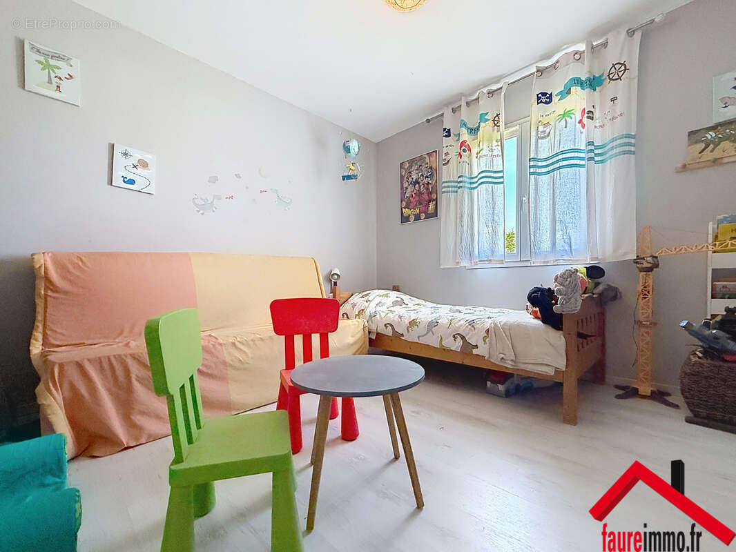 Maison à ORGNAC-SUR-VEZERE