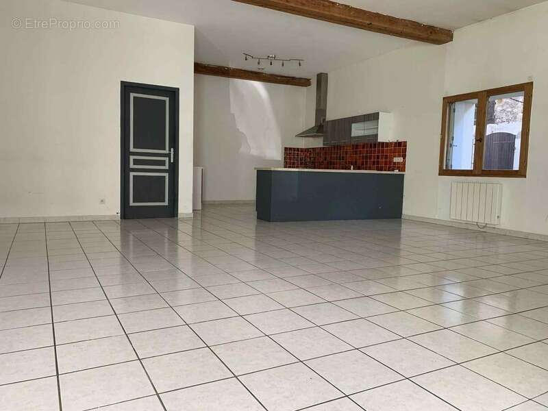 Maison à LUS-LA-CROIX-HAUTE