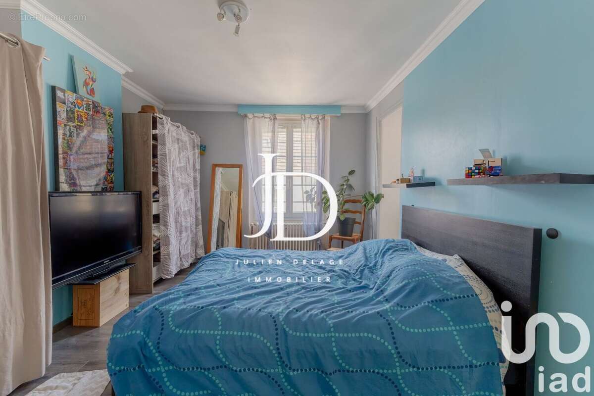 Photo 6 - Maison à VER-SUR-LAUNETTE