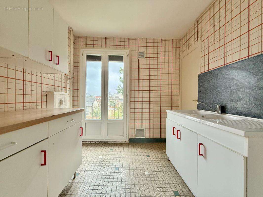 Appartement à CHENOVE