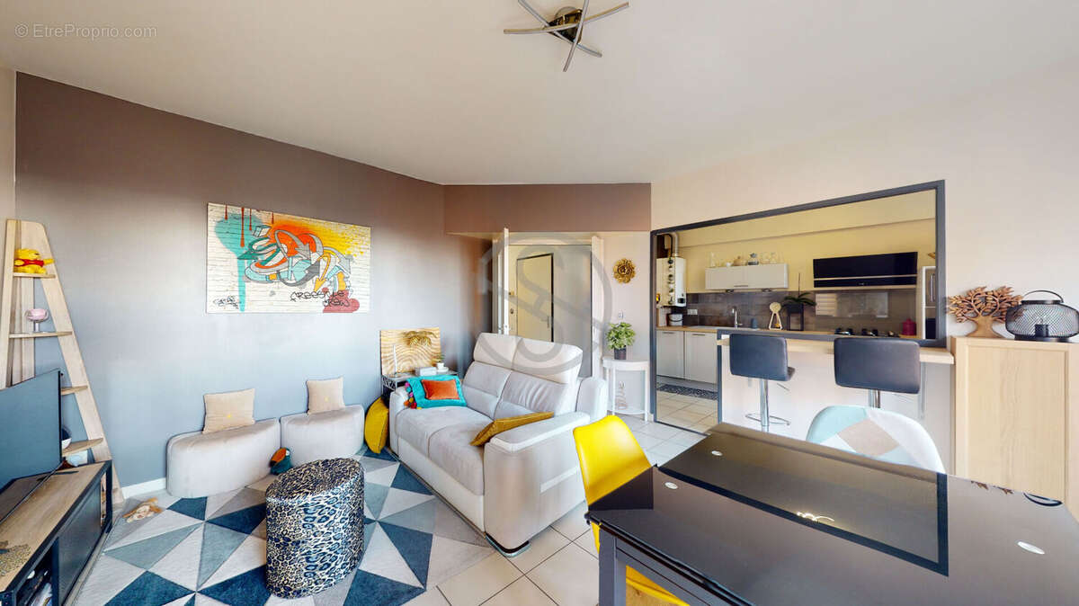 Appartement à LA COTE-SAINT-ANDRE
