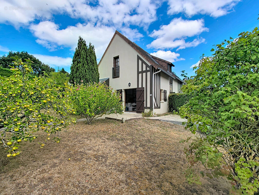 Maison à HOULGATE