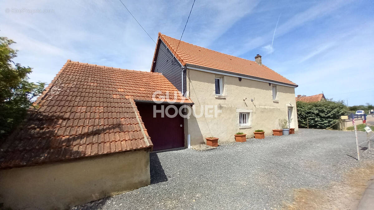 Maison à AUDOUVILLE-LA-HUBERT
