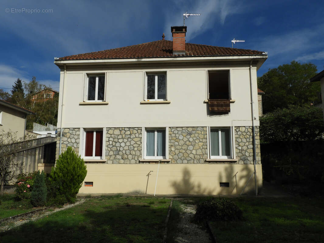 Maison à VILLEFRANCHE-DE-ROUERGUE