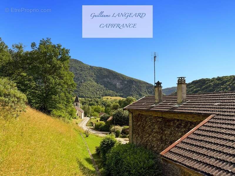 Au coeur de Thoirette (39240) - Maison de caractère en pierres – 4 chambres – Terrasses aménagées - photo 5