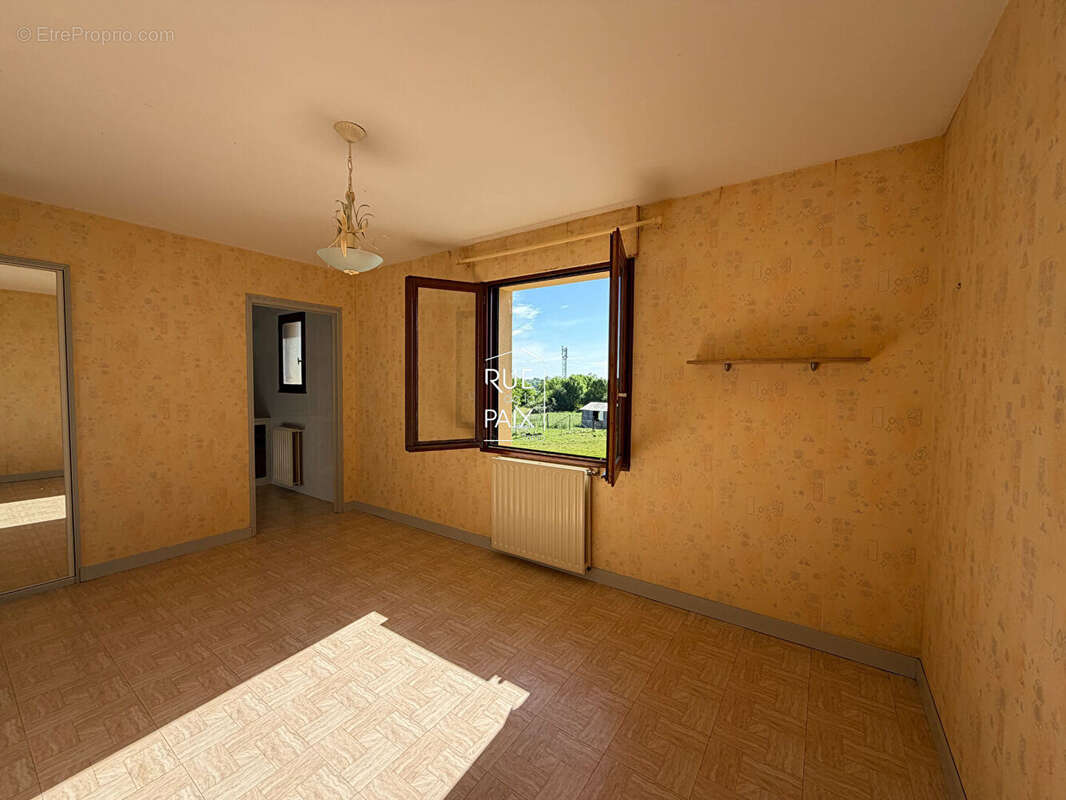 Maison à SAINT-LIN