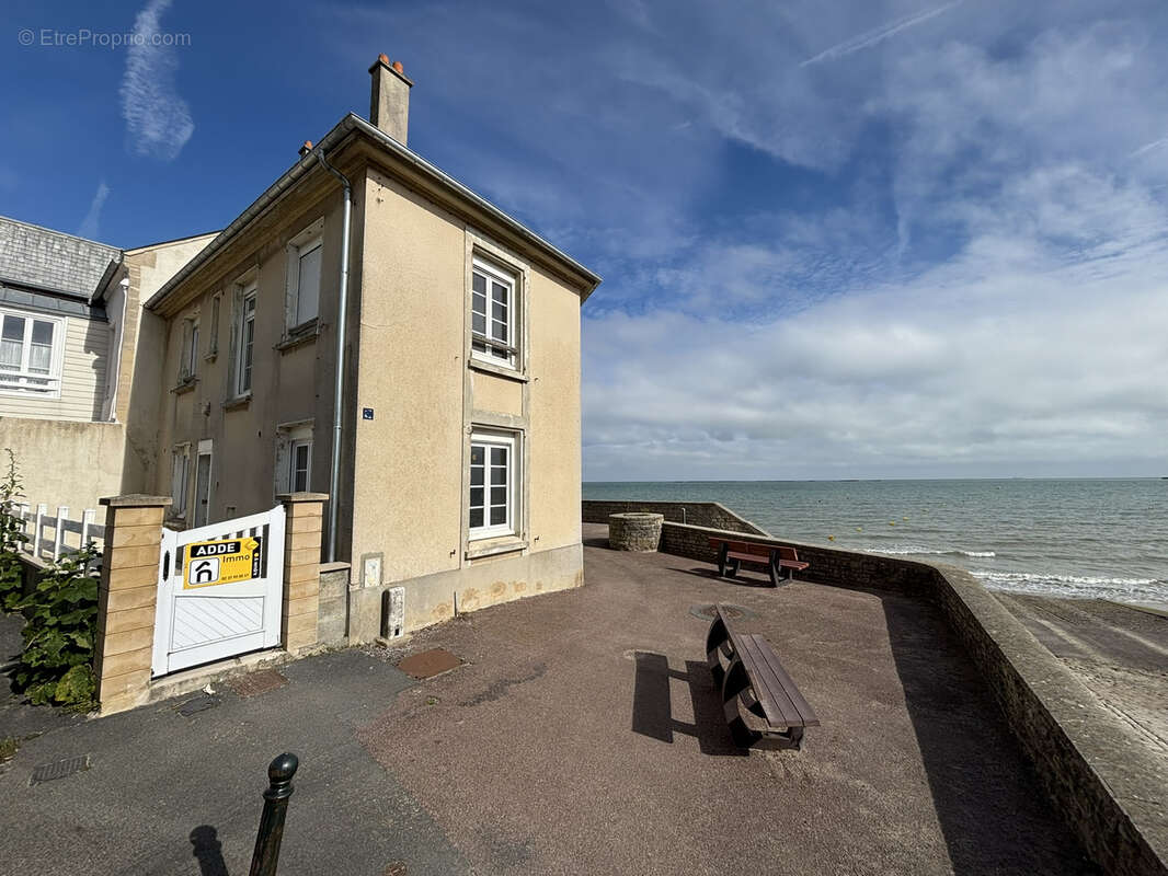 Maison à ARROMANCHES-LES-BAINS