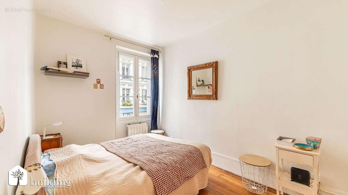 Appartement à LEVALLOIS-PERRET