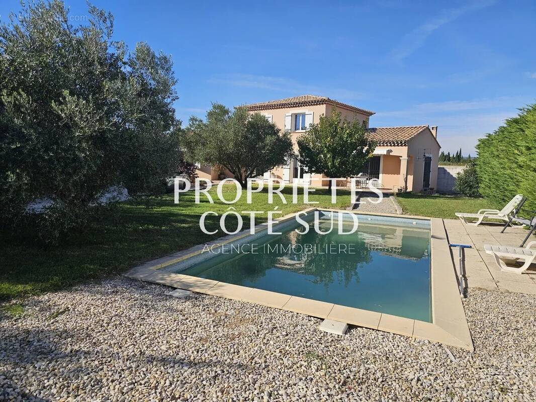 Maison à SAINT-VICTOR-LA-COSTE