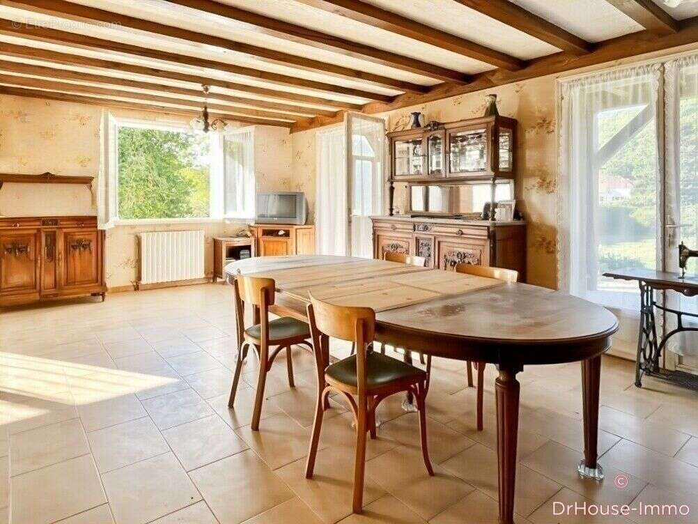 Maison à BAR-SUR-SEINE