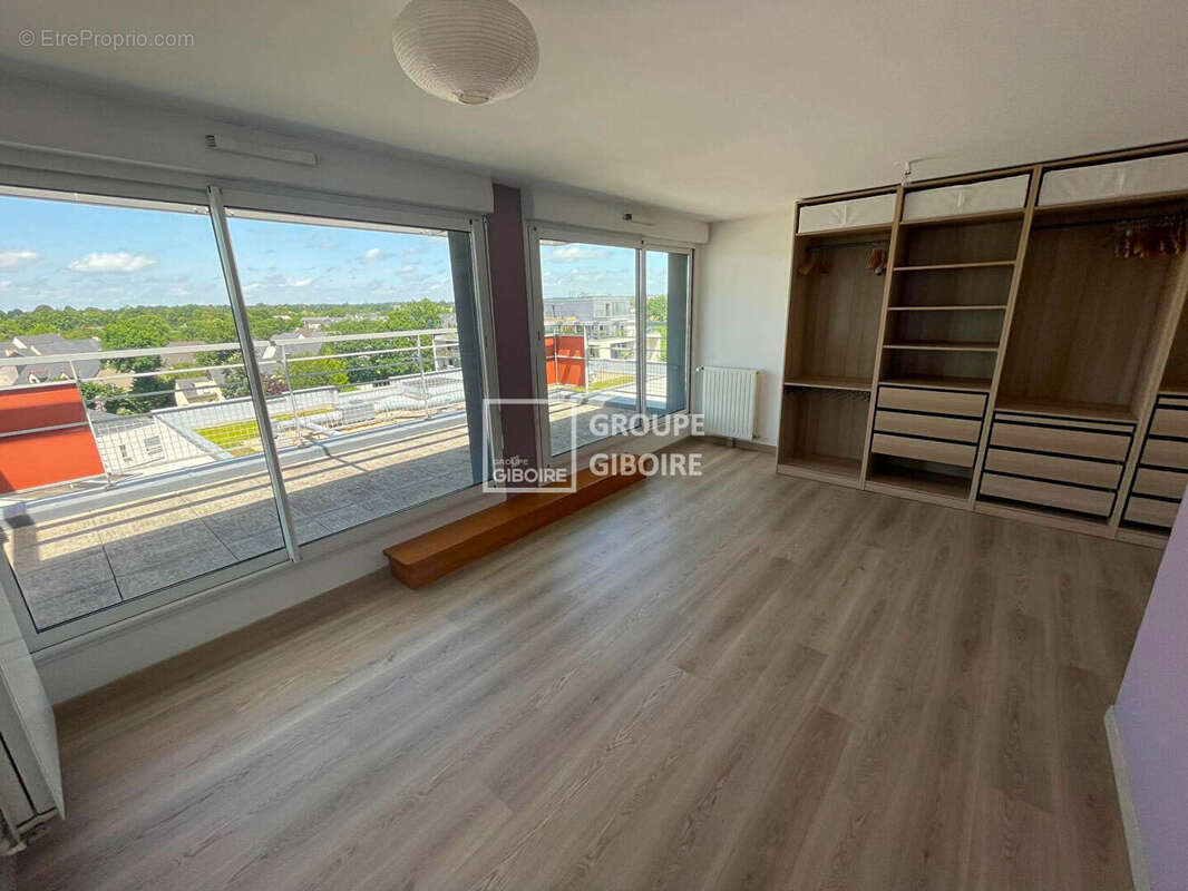 Appartement à PACE