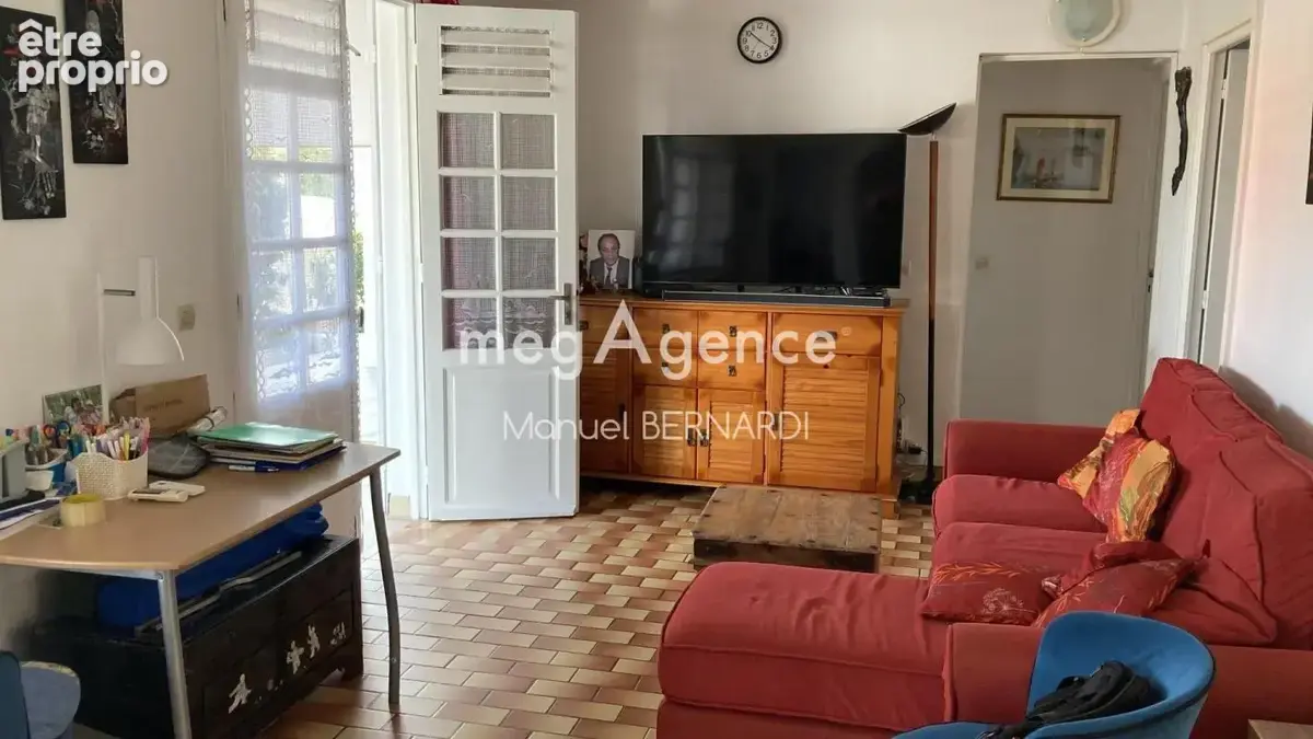 Maison 5 pièces - 101m² - Quartier calme Les Abymes - Terrain 439m² - photo 3