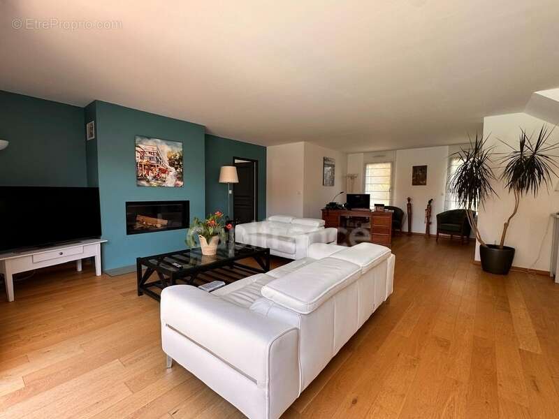 Maison à LES MATHES