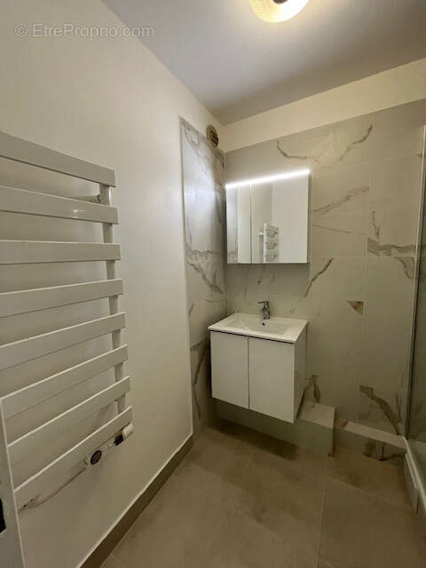 Appartement à PARIS-12E
