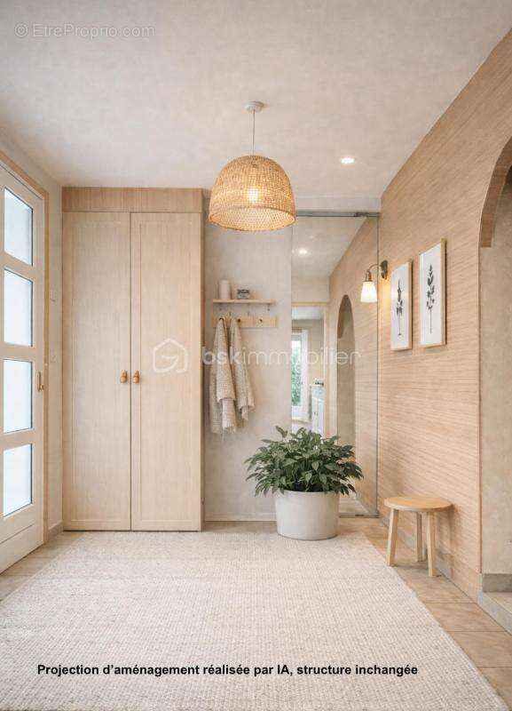 Maison à LES HERBIERS