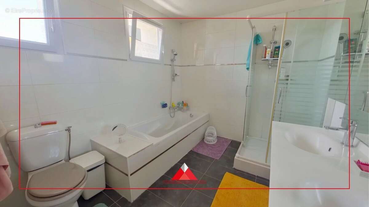 Duplex avec terrain et garage - photo 6