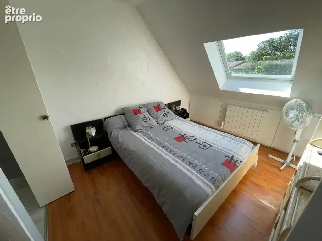 Précieux - Villa de 204.86 m² terrain de 2200 m² - photo 10