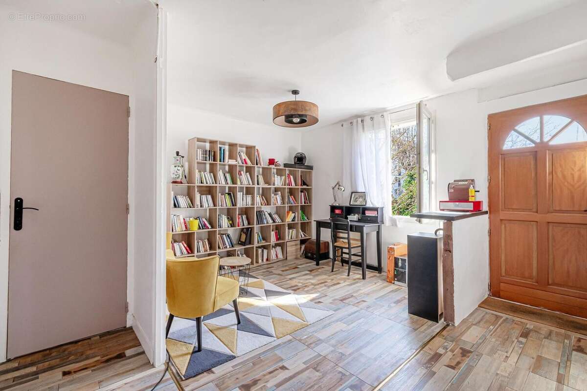 Photo 5 - Maison à THIAIS