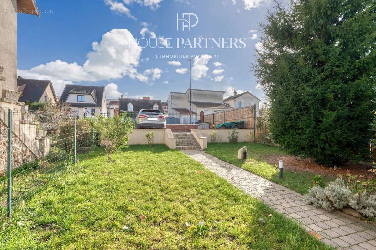 Maison à RUEIL-MALMAISON