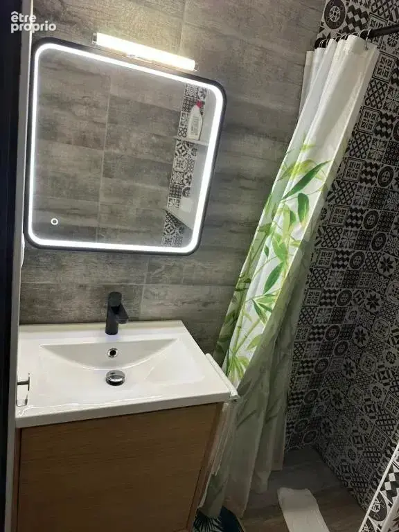 studio 24 m2, avec balcon entièrement rénové , piscine la mer a 50m. - photo 6