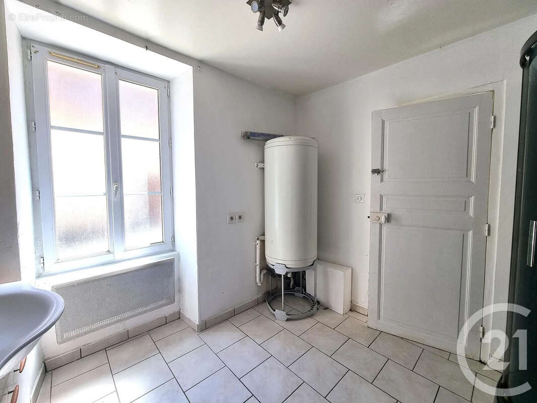 Maison 170 m² à Sainte-Gemme-En-Sancerrois  - photo 7