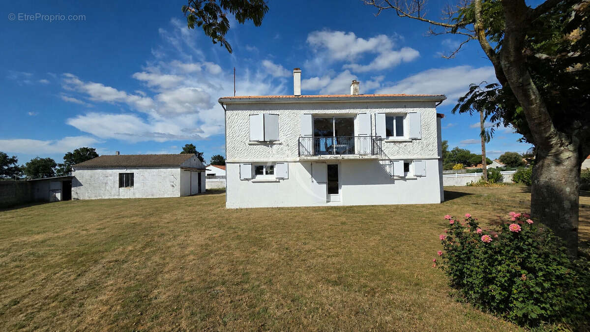 Maison à NOTRE-DAME-DE-RIEZ