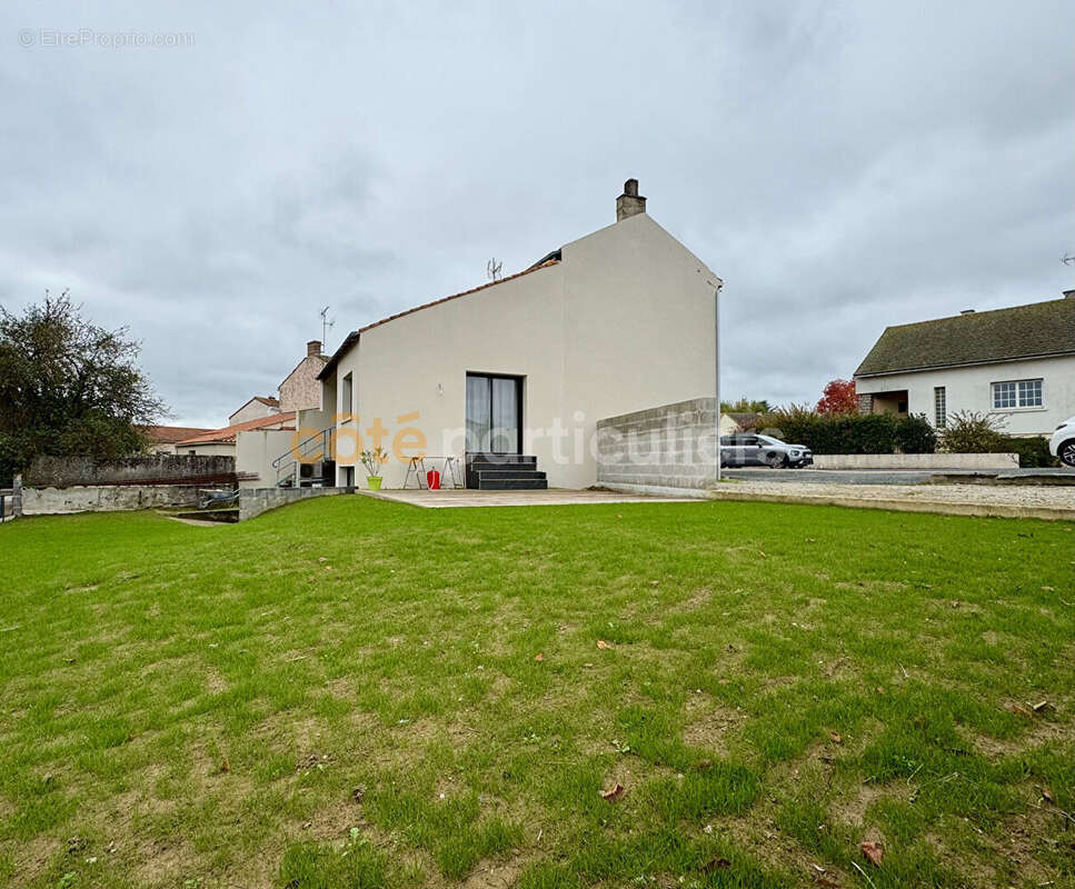 Maison à LES LUCS-SUR-BOULOGNE
