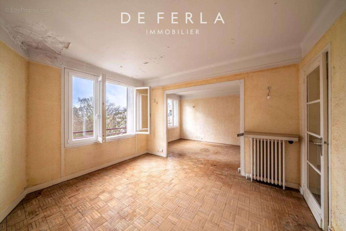 Appartement à PARIS-15E