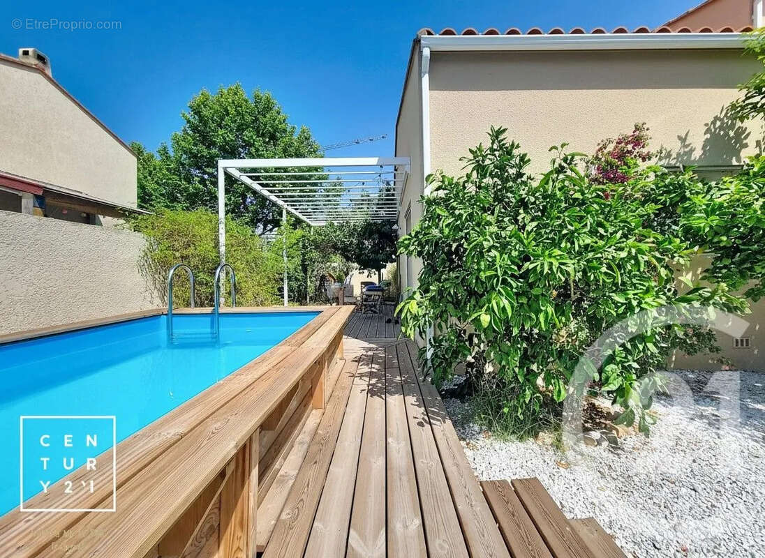 Maison à LE SOLER
