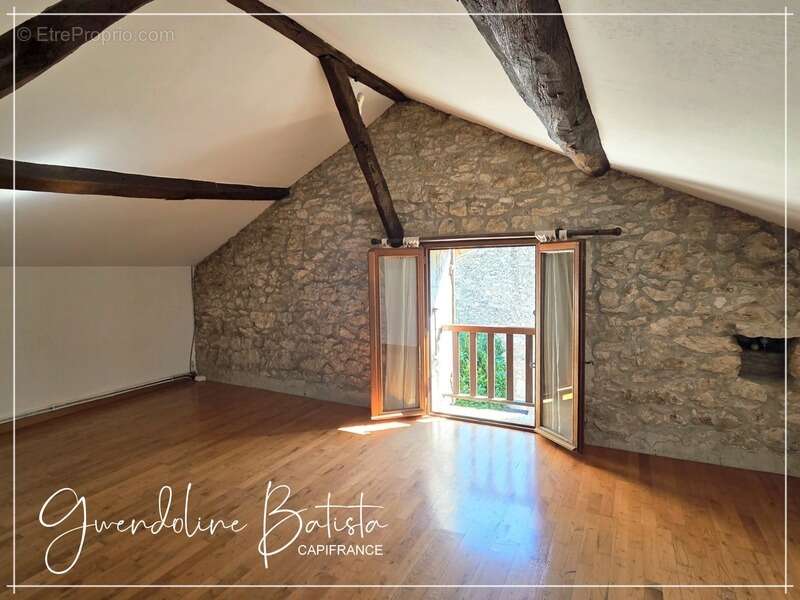 Maison à GAGEAC-ET-ROUILLAC