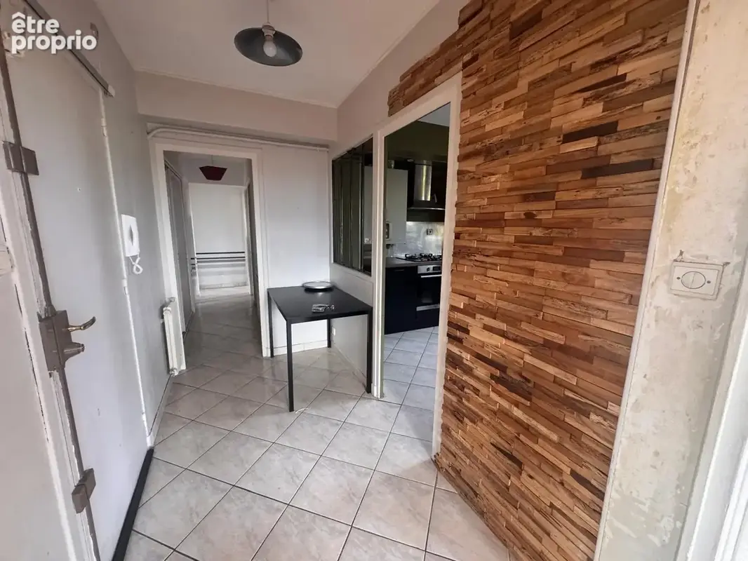 Appartement 4 pièces 97 m² à vendre à Roanne (42300) - photo 9
