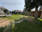 Terrain à VARREDDES