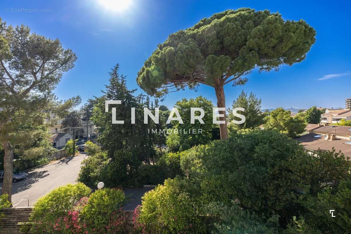 Appartement à MARSEILLE-9E