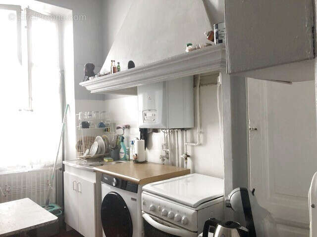 Appartement à MARSEILLE-6E