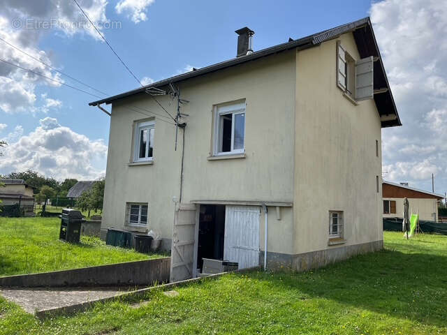 Maison à NASSANDRES