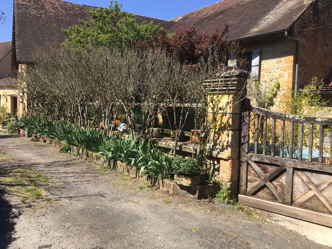 Maison à LES EYZIES-DE-TAYAC-SIREUIL