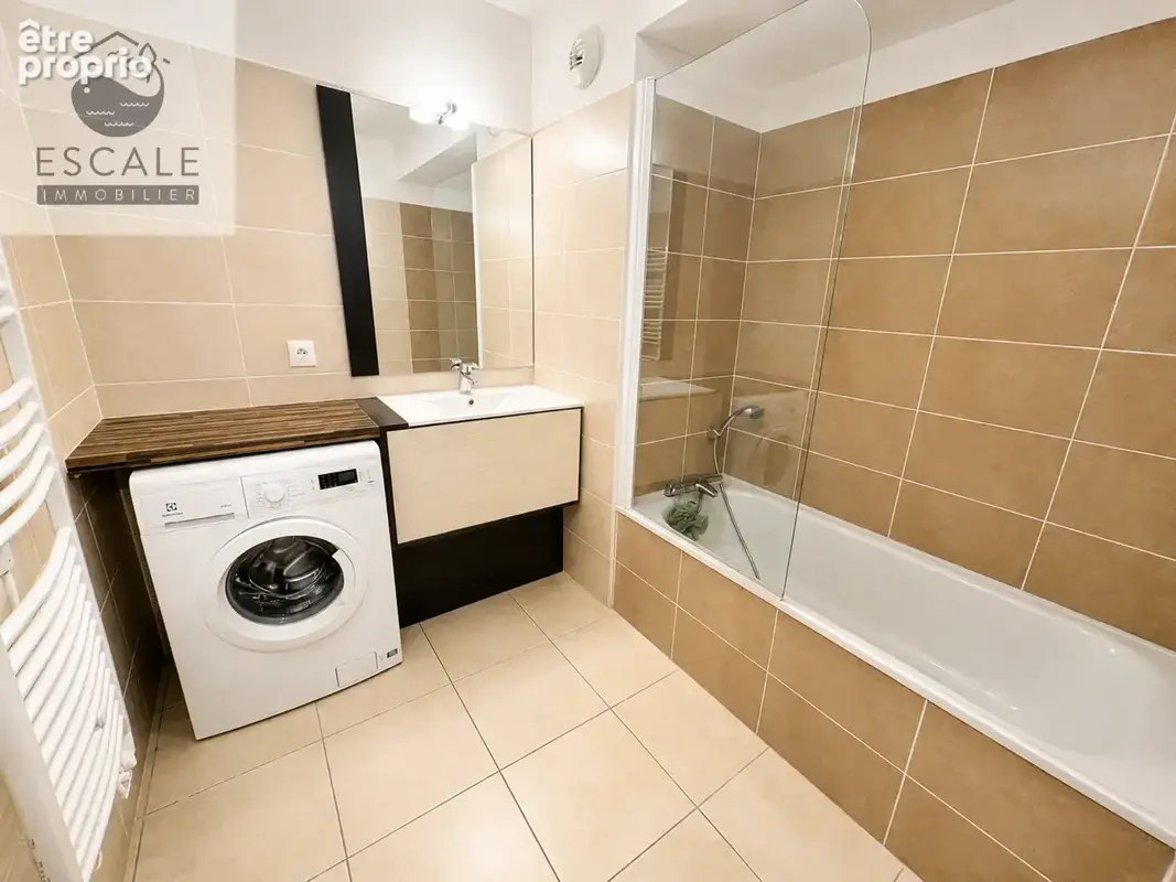 Vente grand type 2 dans residence recente quai de bosc a sete - photo 14