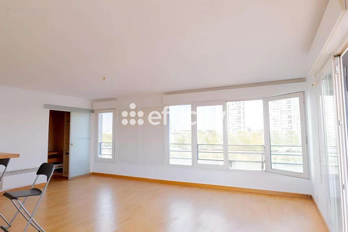 Appartement à VITRY-SUR-SEINE