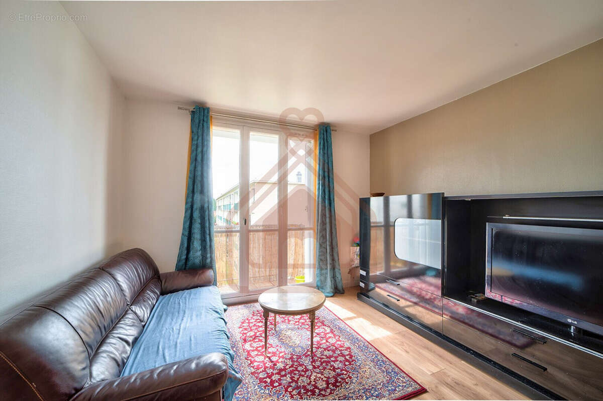 Appartement à VILLEJUIF