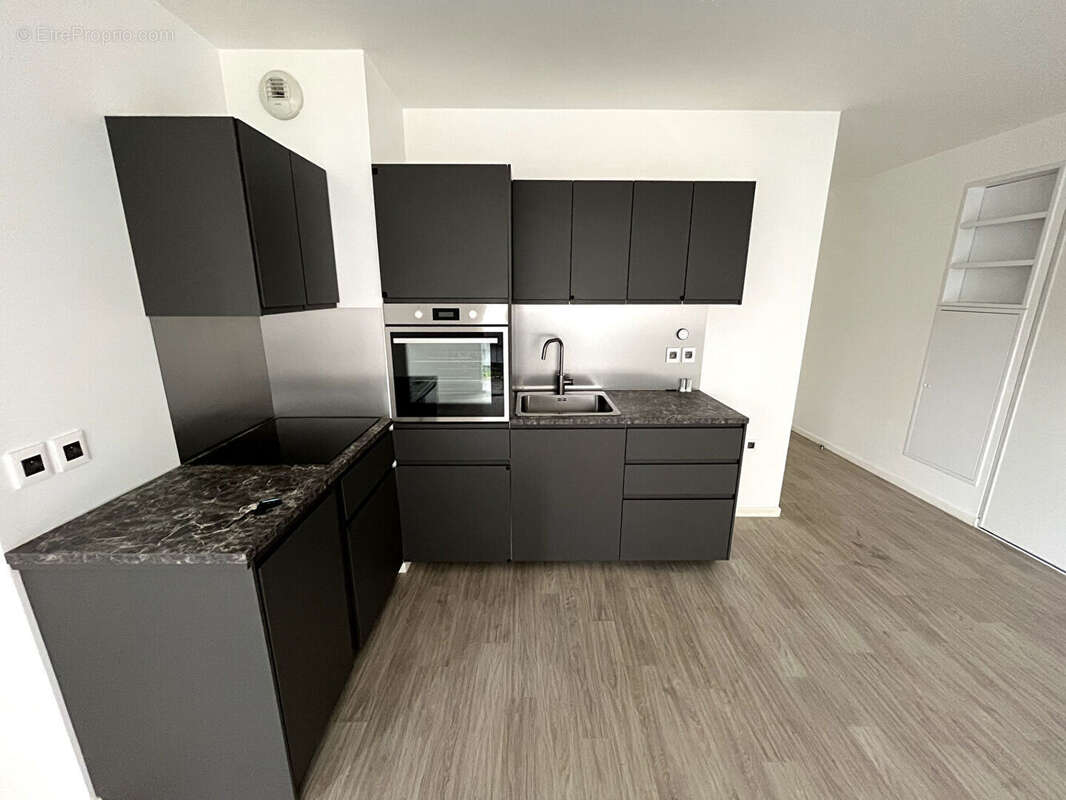 Appartement à HARDRICOURT