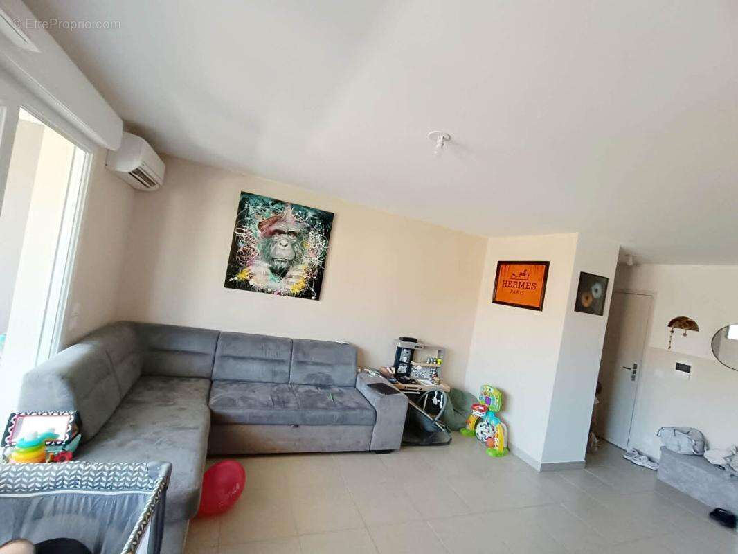 Appartement Miramas 3 pièce(s) avec TERRASSE et Place de parking couverte - photo 5
