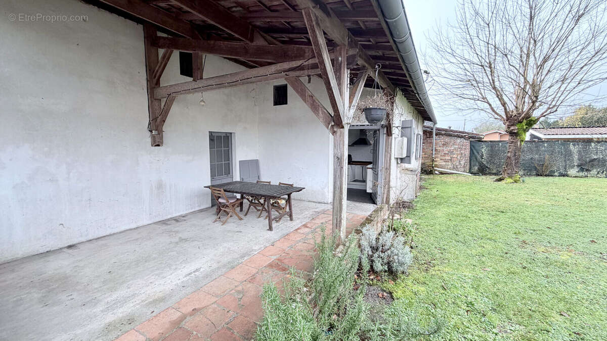 Maison à BELIN-BELIET