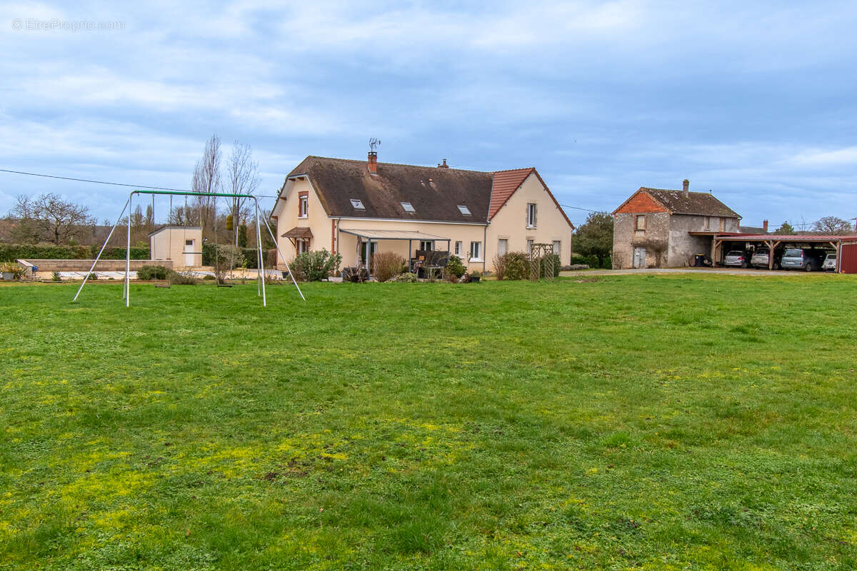 Maison à MEREAU
