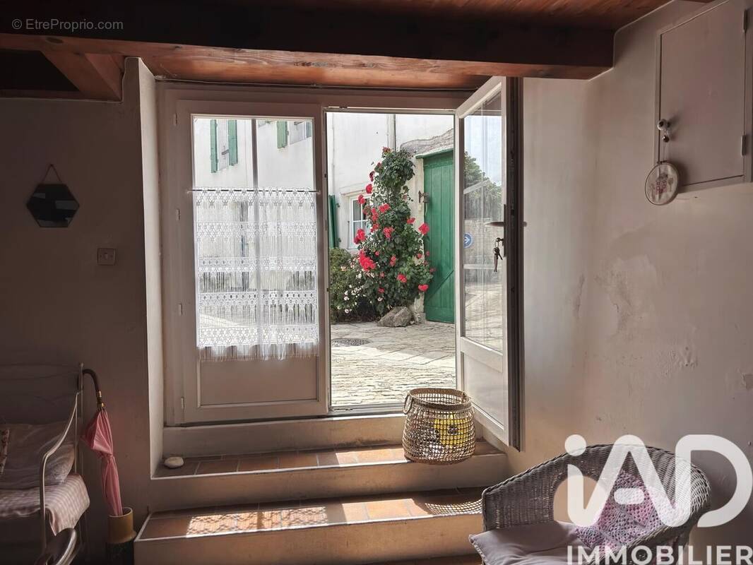Photo 1 - Maison à LA FLOTTE