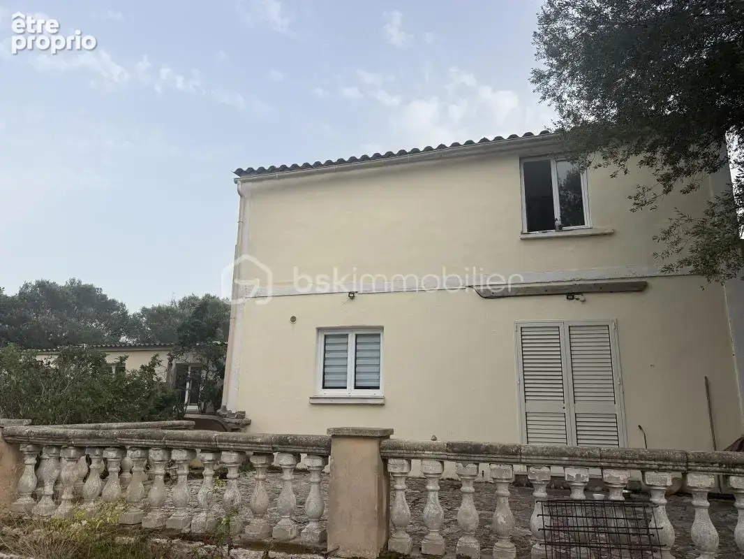 Ensemble immobilier de 4 logements sur 4 200 m² de terrain – investisseur - photo 2